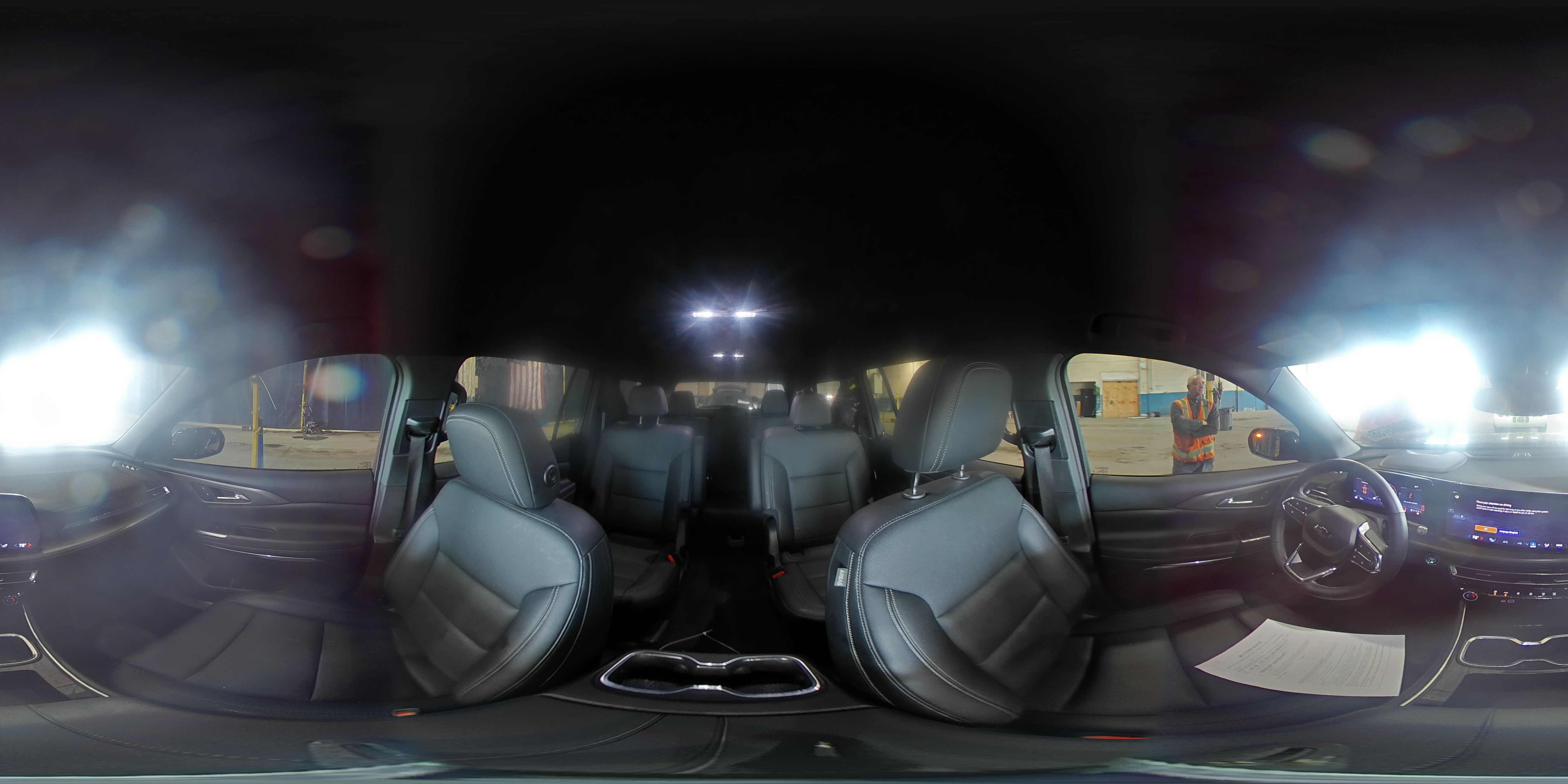 CHEVROLET TRAVERSE 2025 — 16