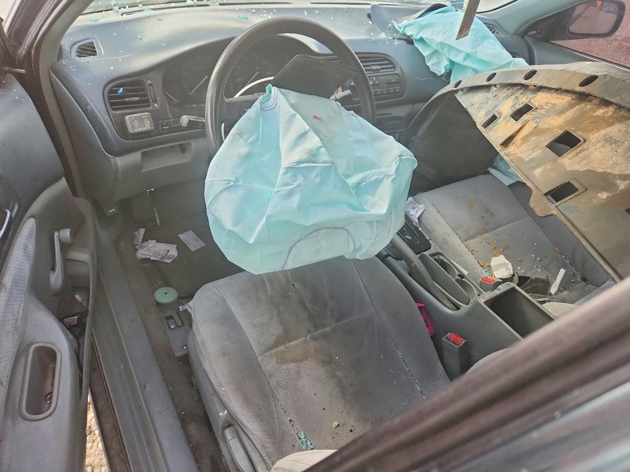 HONDA ACCORD 1996 — 9