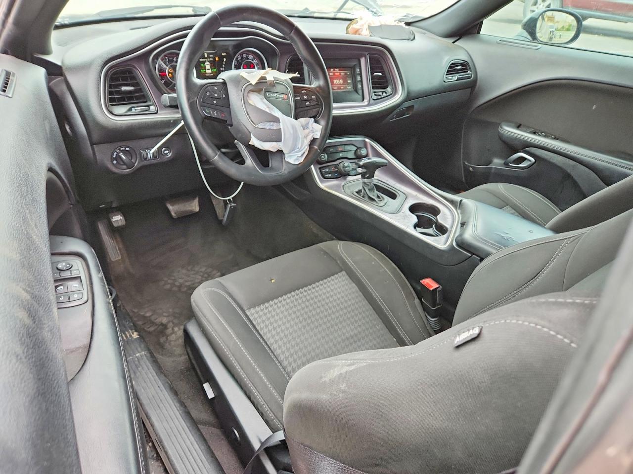 DODGE CHALLENGER 2016 — 9