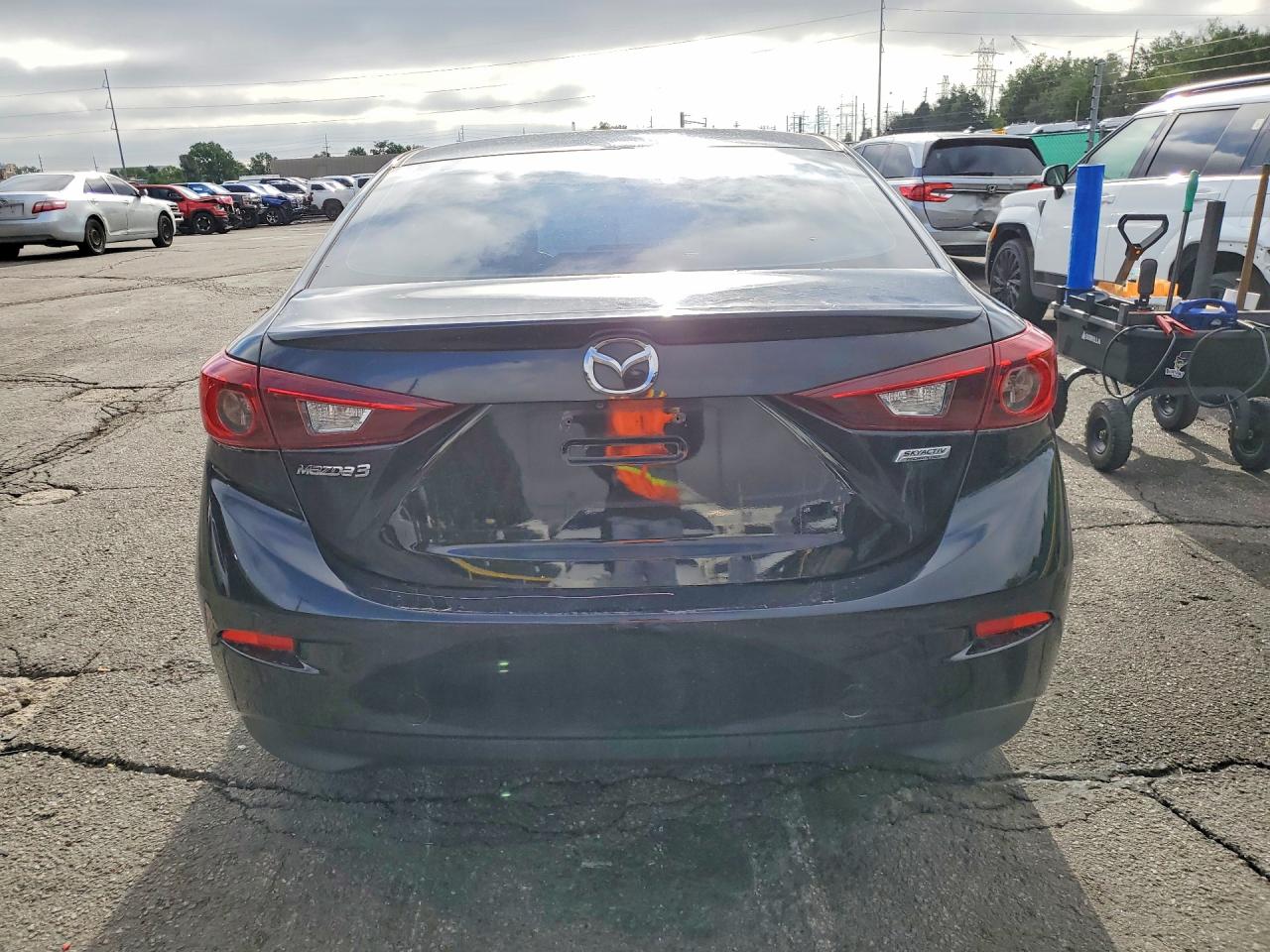 MAZDA 3 2015 — 7