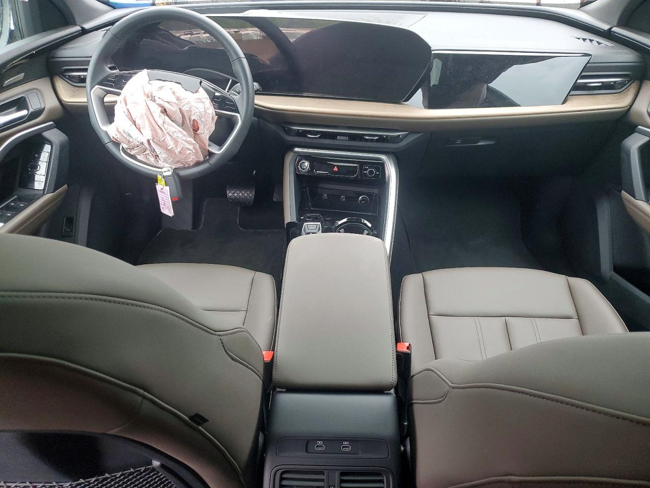 AUDI Q5 2025 — 9