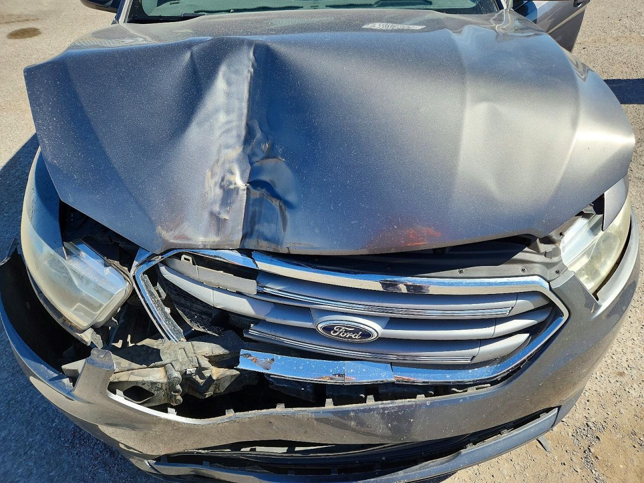 FORD TAURUS 2014 — 12