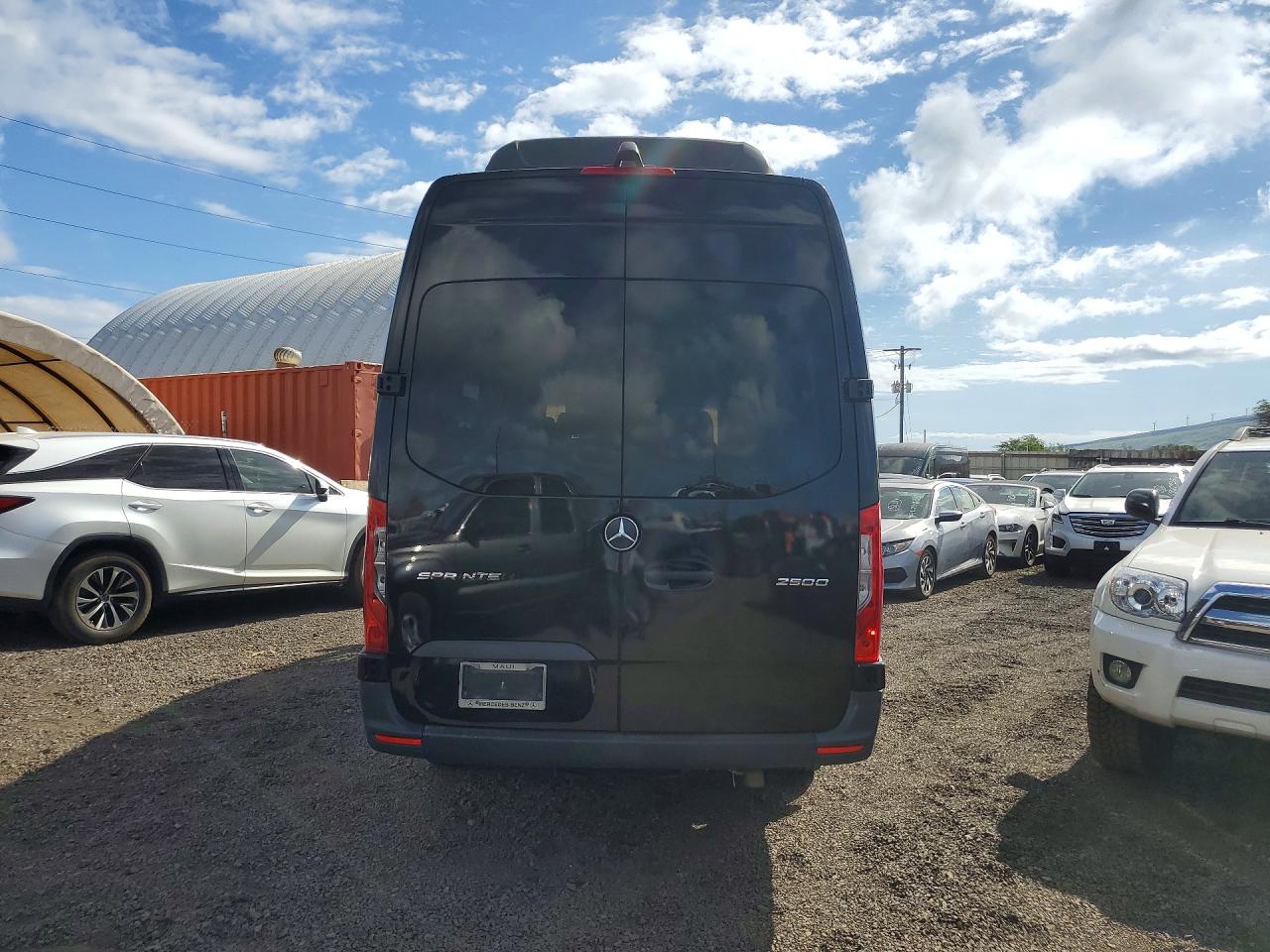 MERCEDES-BENZ SPRINTER 2023 — 7
