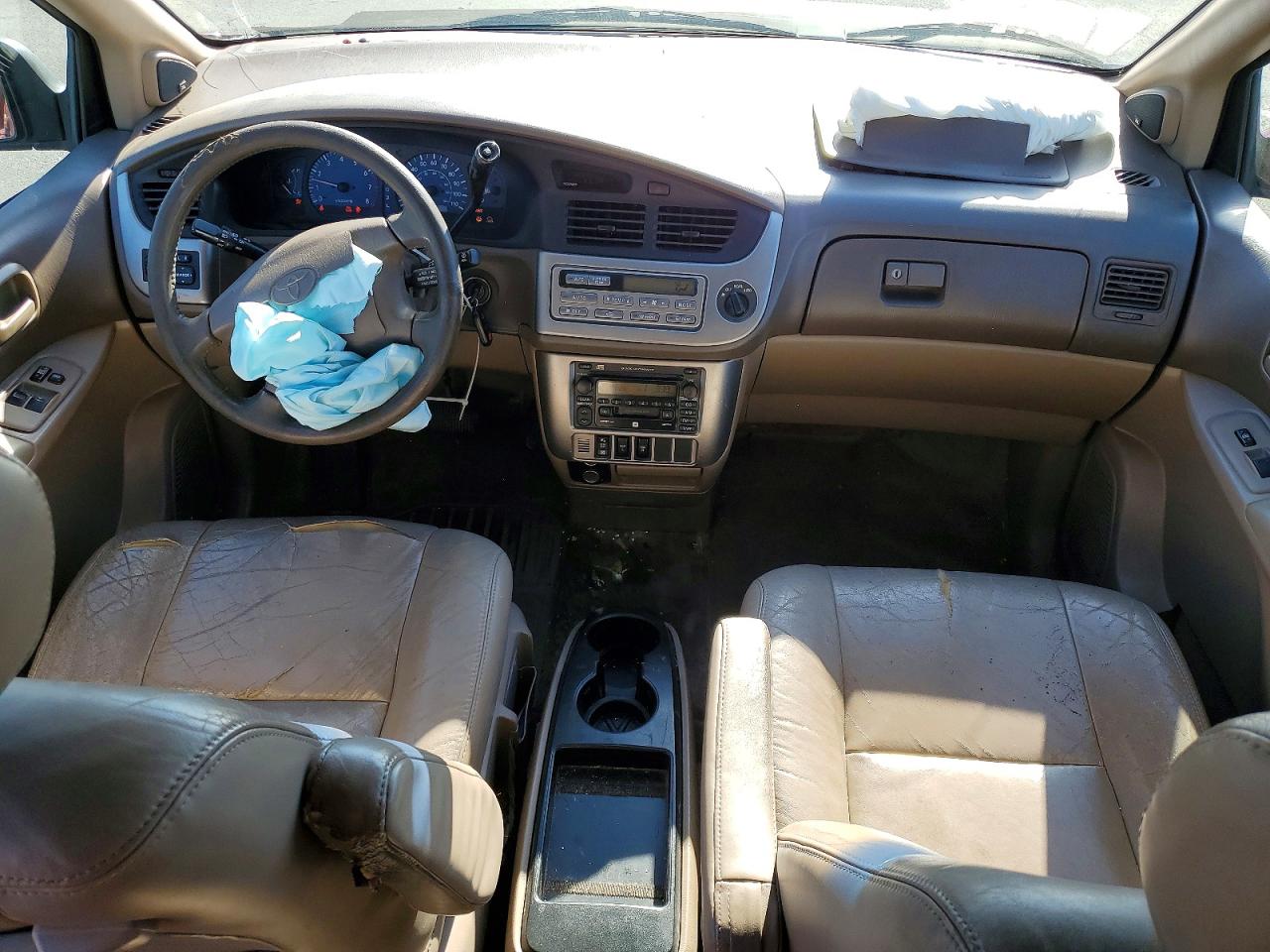 TOYOTA SIENNA 2002 — 9