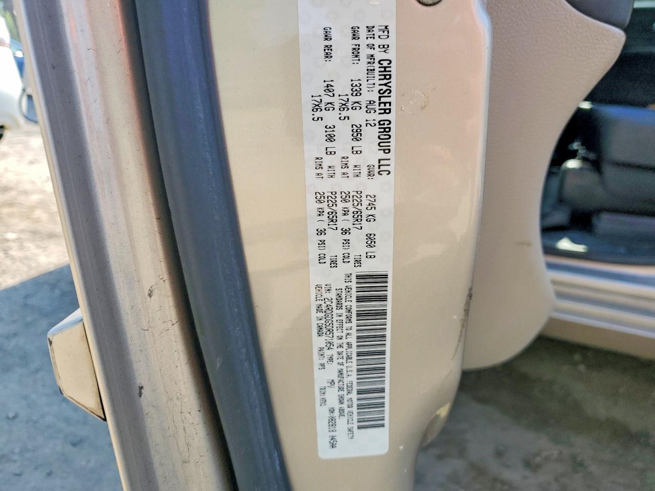 DODGE GRAND CARAVAN 2013 — 15