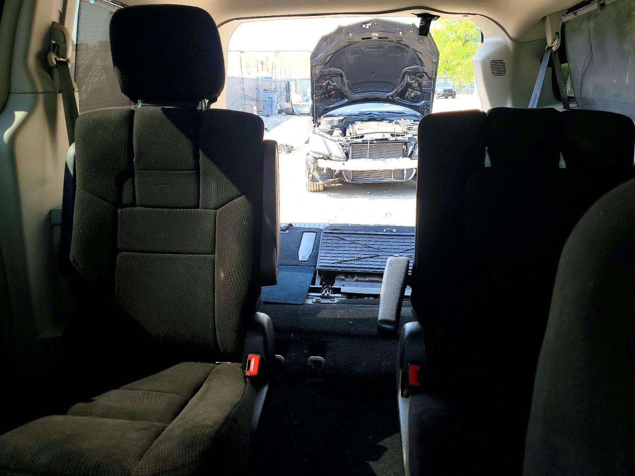 DODGE GRAND CARAVAN 2013 — 11