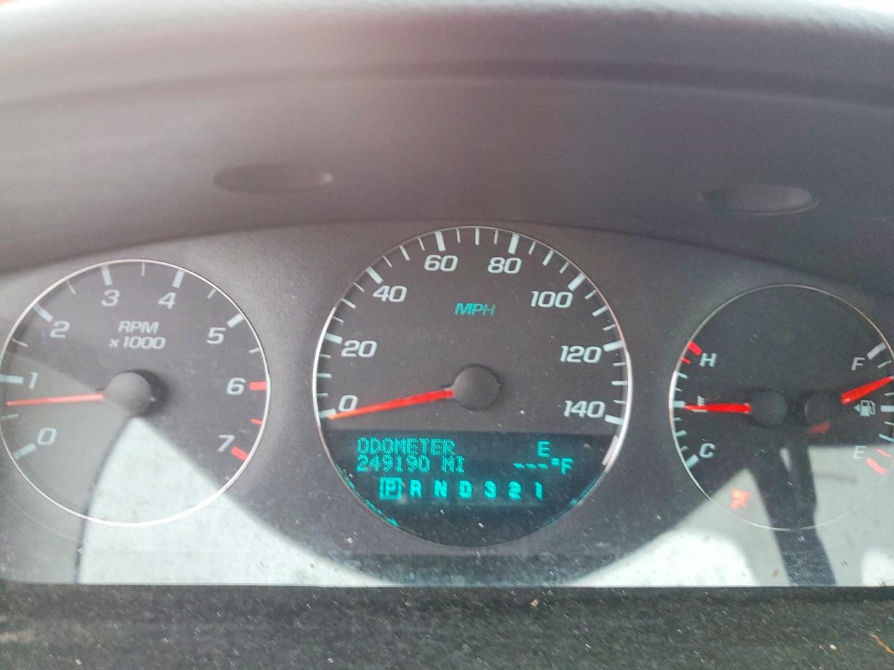 CHEVROLET IMPALA 2009 — 10