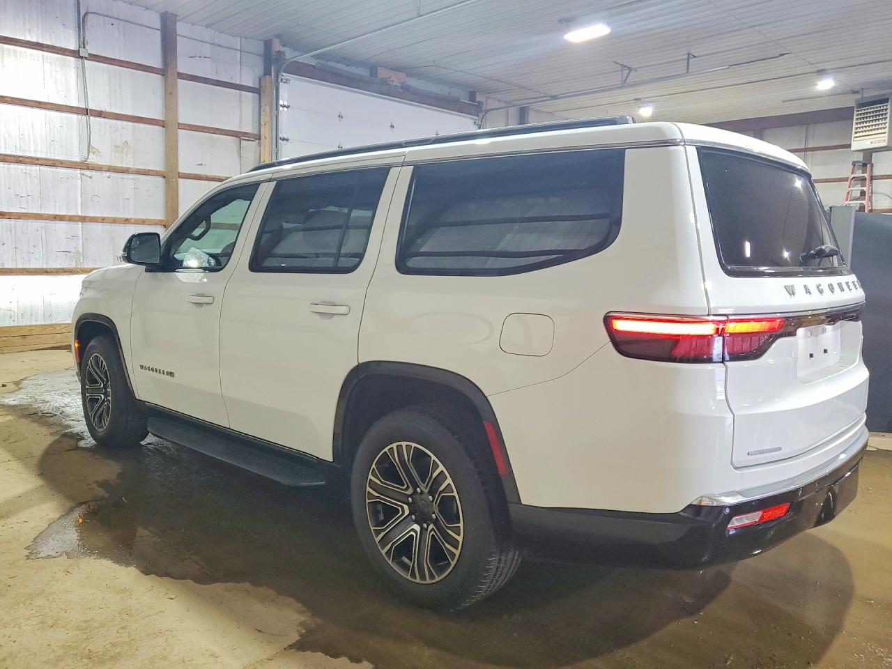 JEEP WAGONEER 2023 — 3