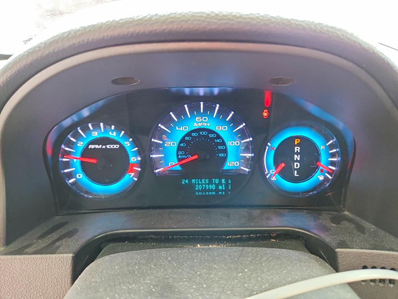 FORD FUSION 2011 — 10