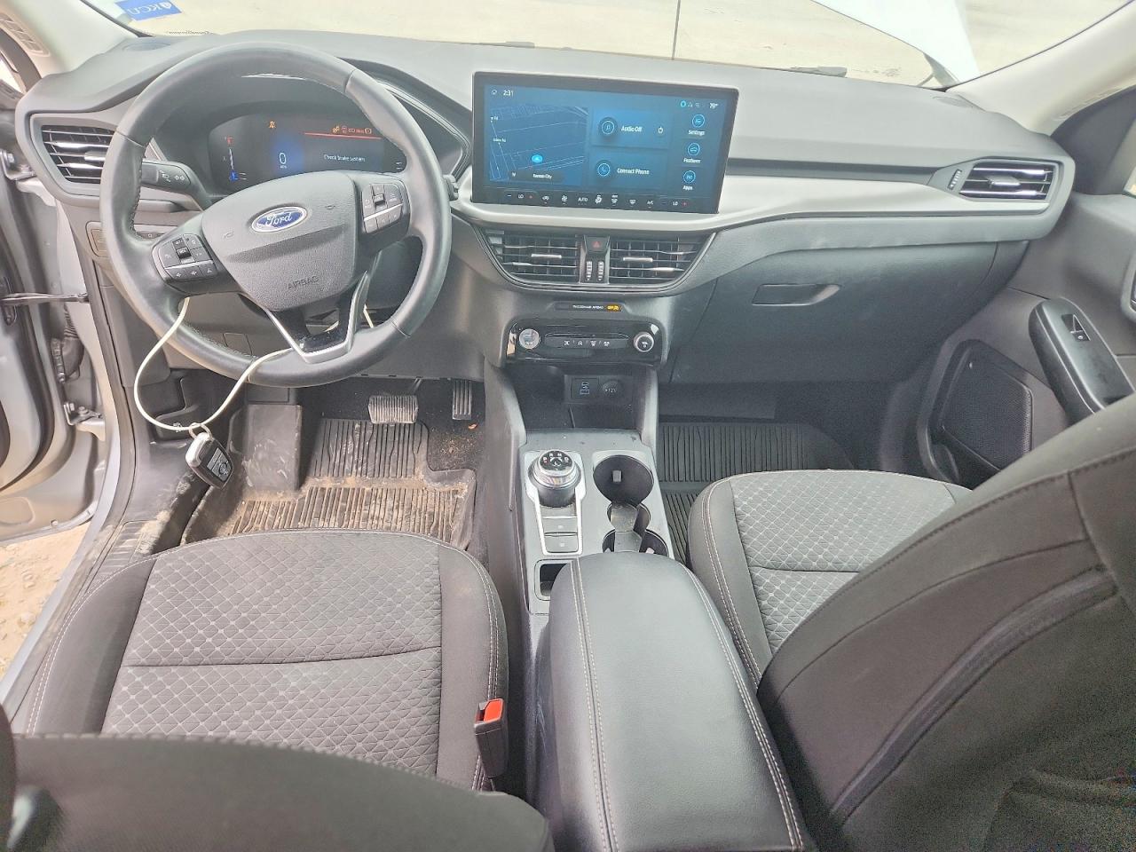 FORD ESCAPE 2023 — 9