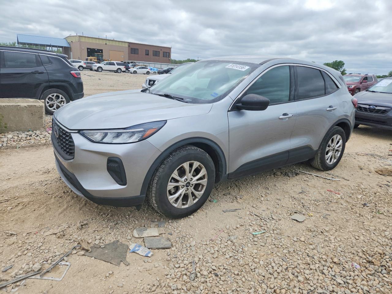 FORD ESCAPE 2023 — 2