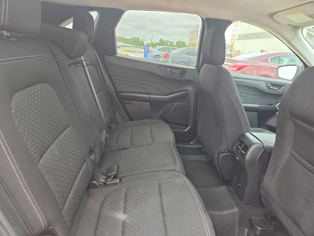 FORD ESCAPE 2023 — 12