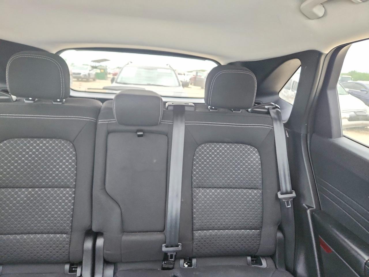 FORD ESCAPE 2023 — 11