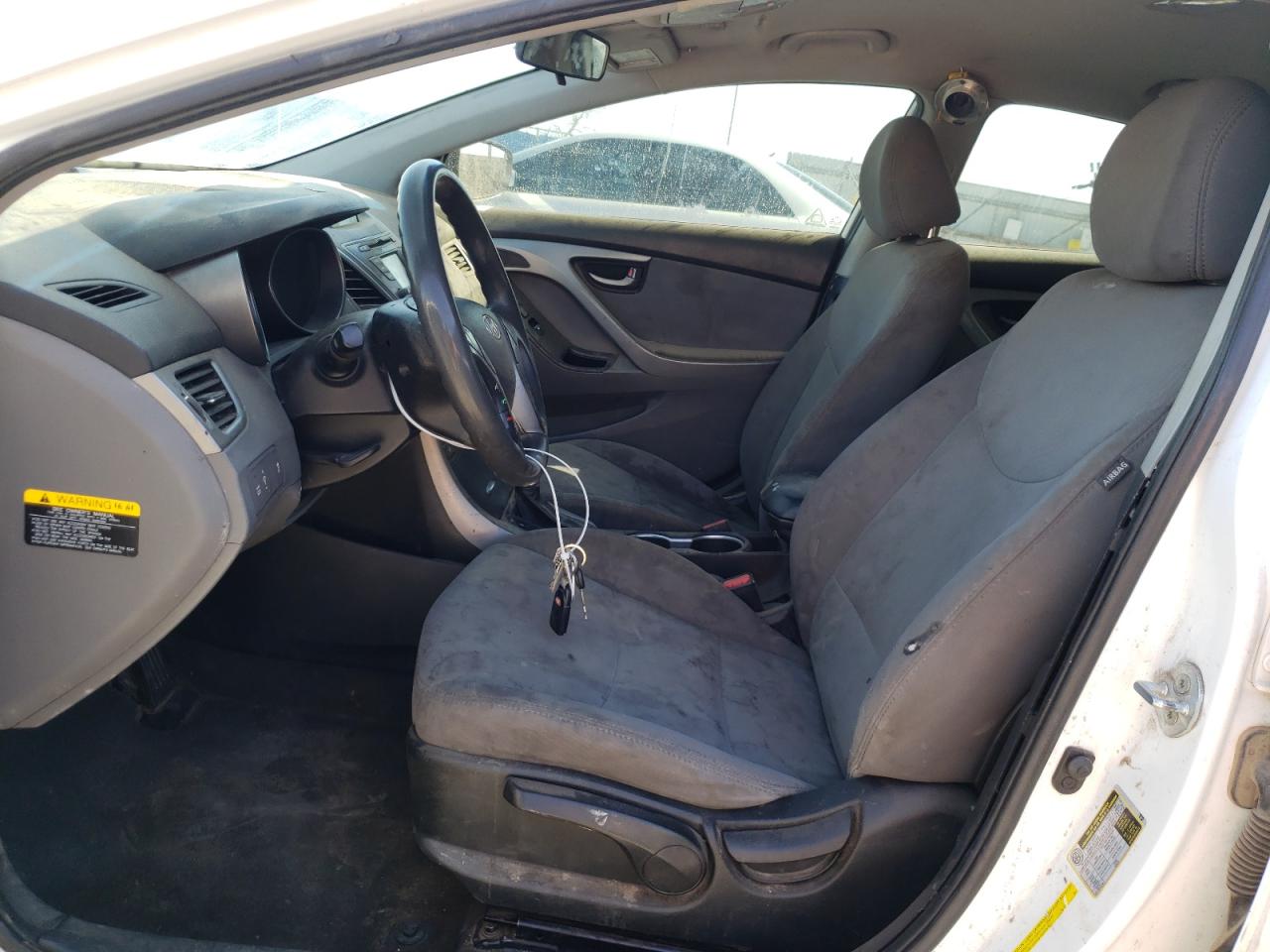 HYUNDAI ELANTRA 2014 — 8