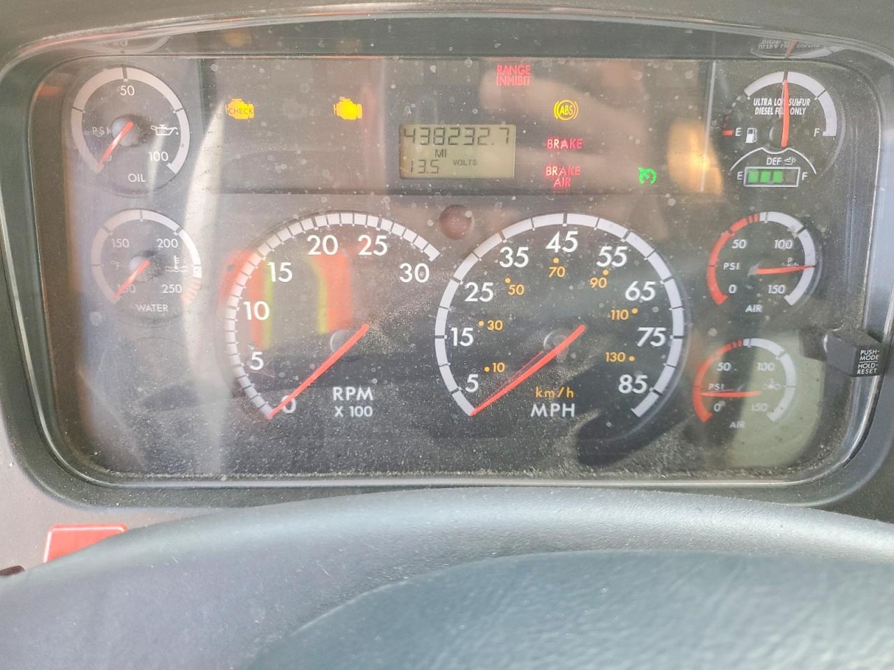 FREIGHTLINER M2 2015 — 10