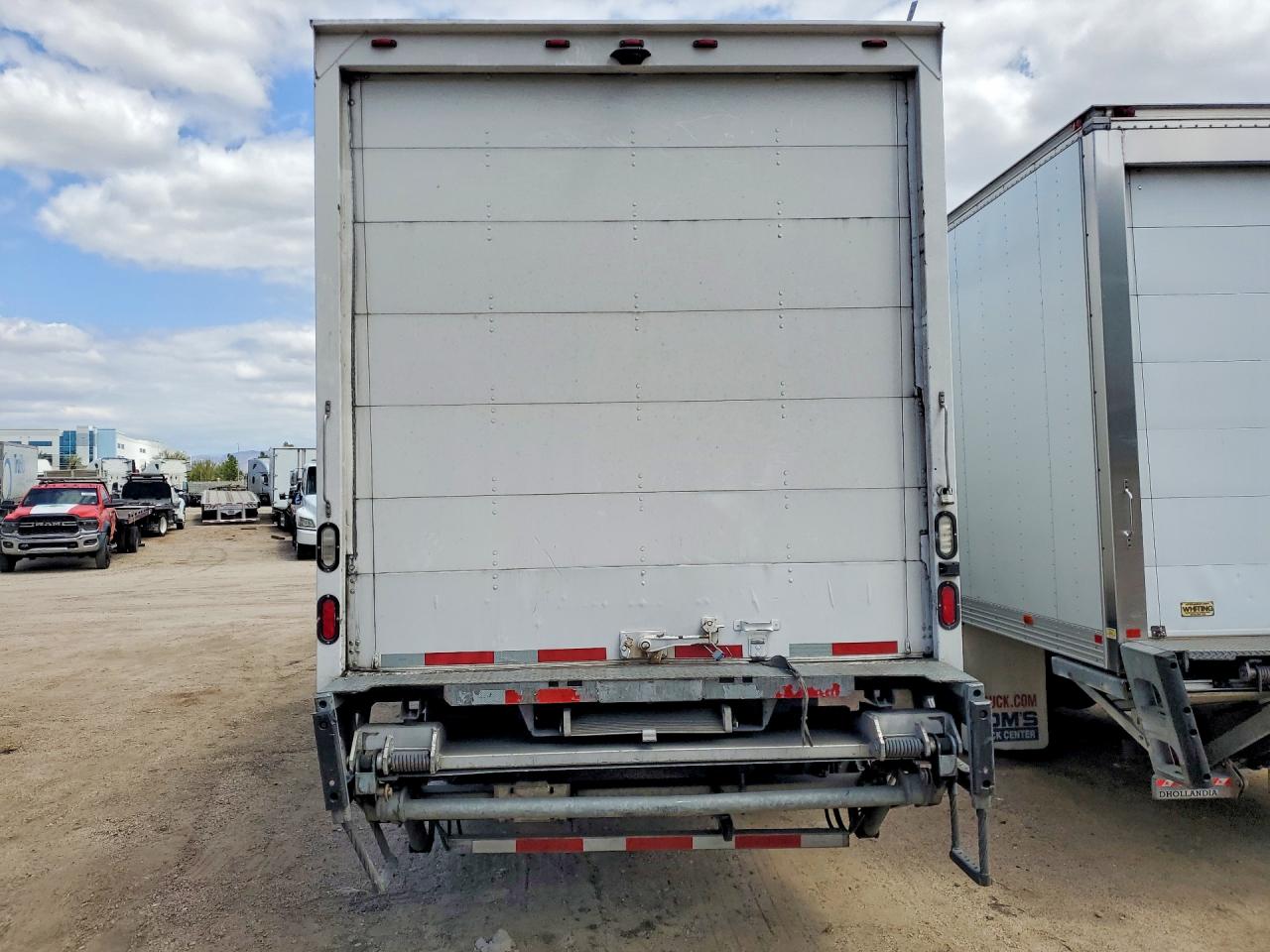 FREIGHTLINER M2 2015 — 7