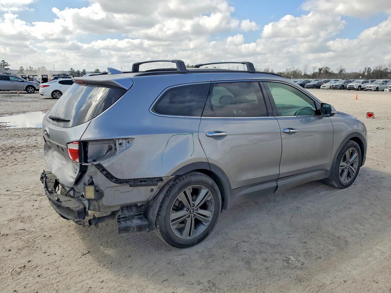 HYUNDAI SANTA FE 2015 — 4