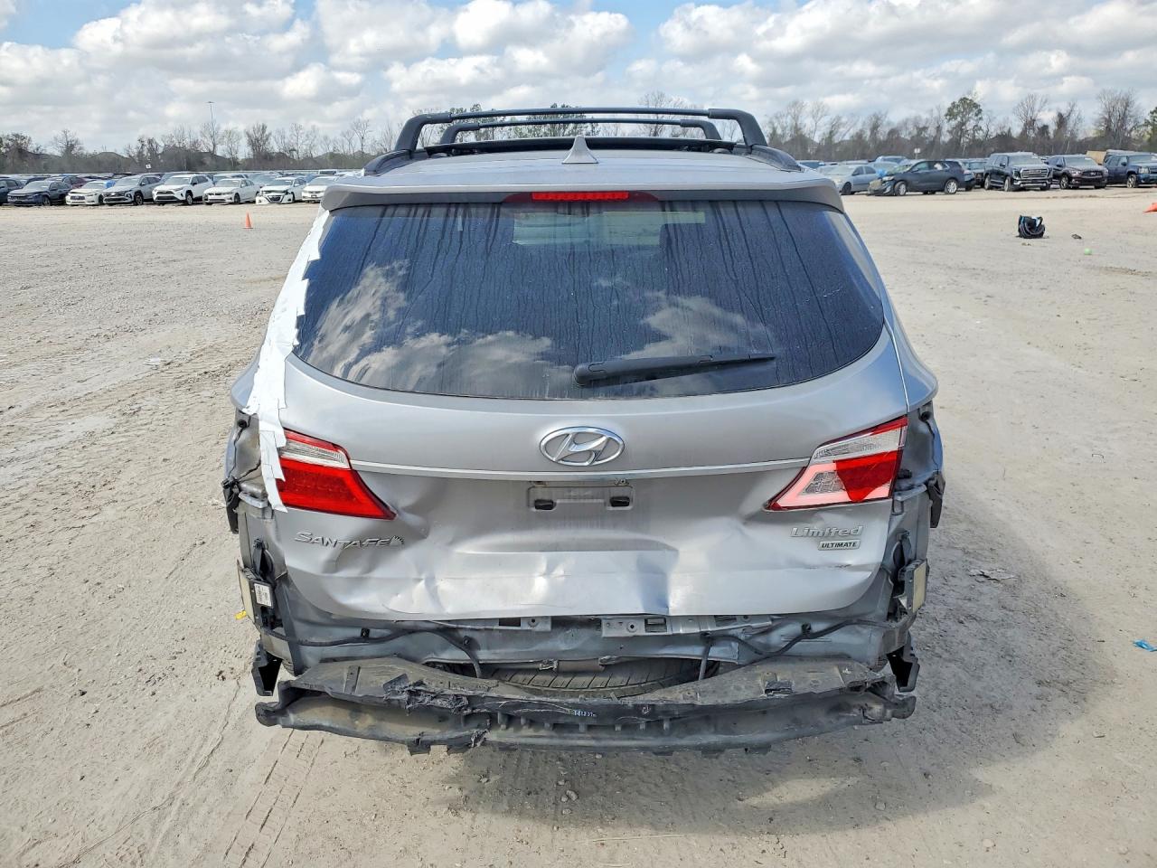 HYUNDAI SANTA FE 2015 — 7