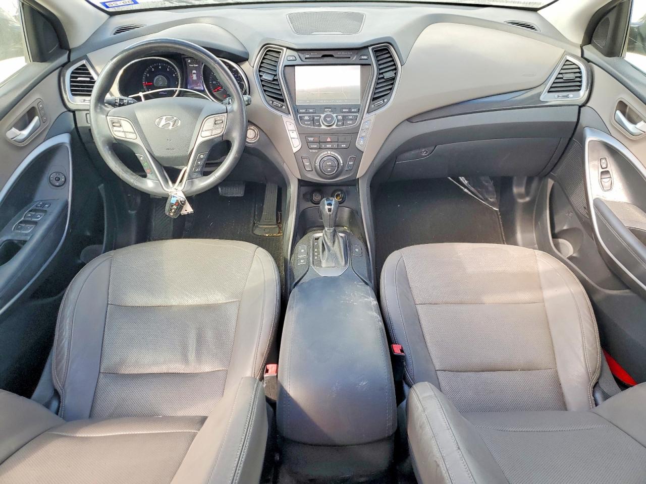 HYUNDAI SANTA FE 2015 — 9