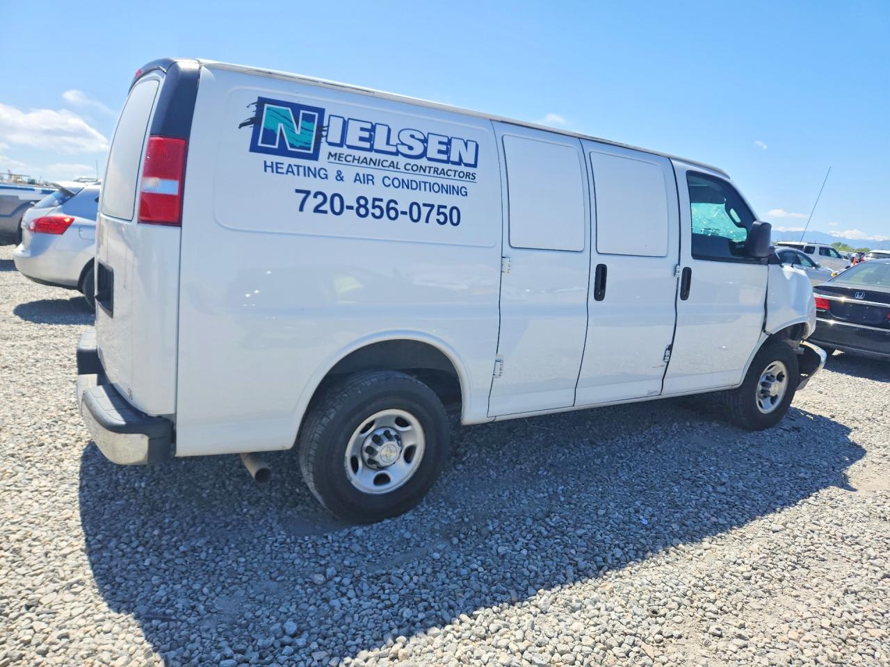CHEVROLET EXPRESS G2500 2021 — 4