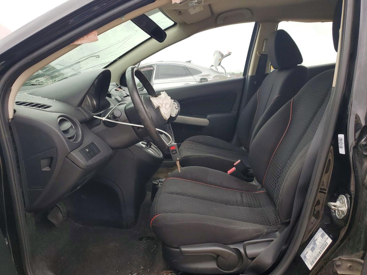 MAZDA MAZDA2 2012 — 8