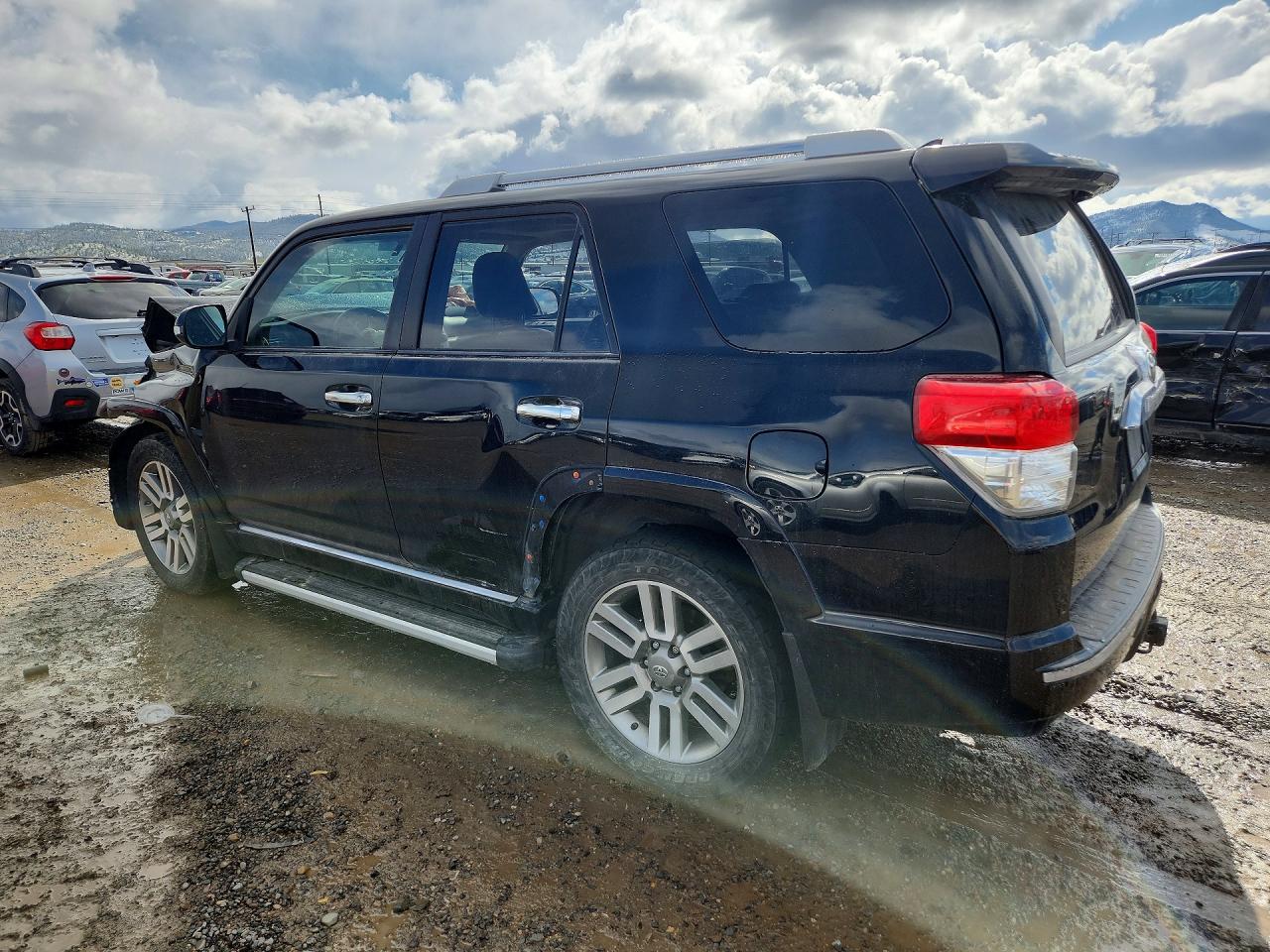 TOYOTA 4RUNNER 2011 — 3