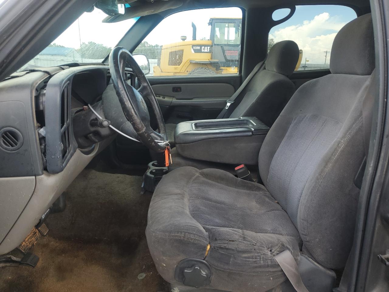 CHEVROLET TAHOE 2001 — 8