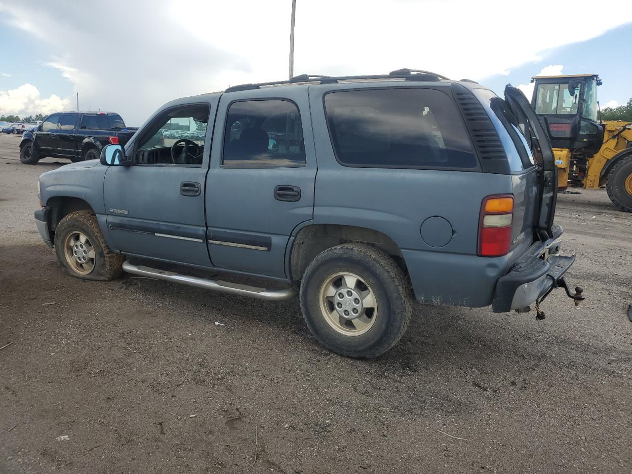 CHEVROLET TAHOE 2001 — 3
