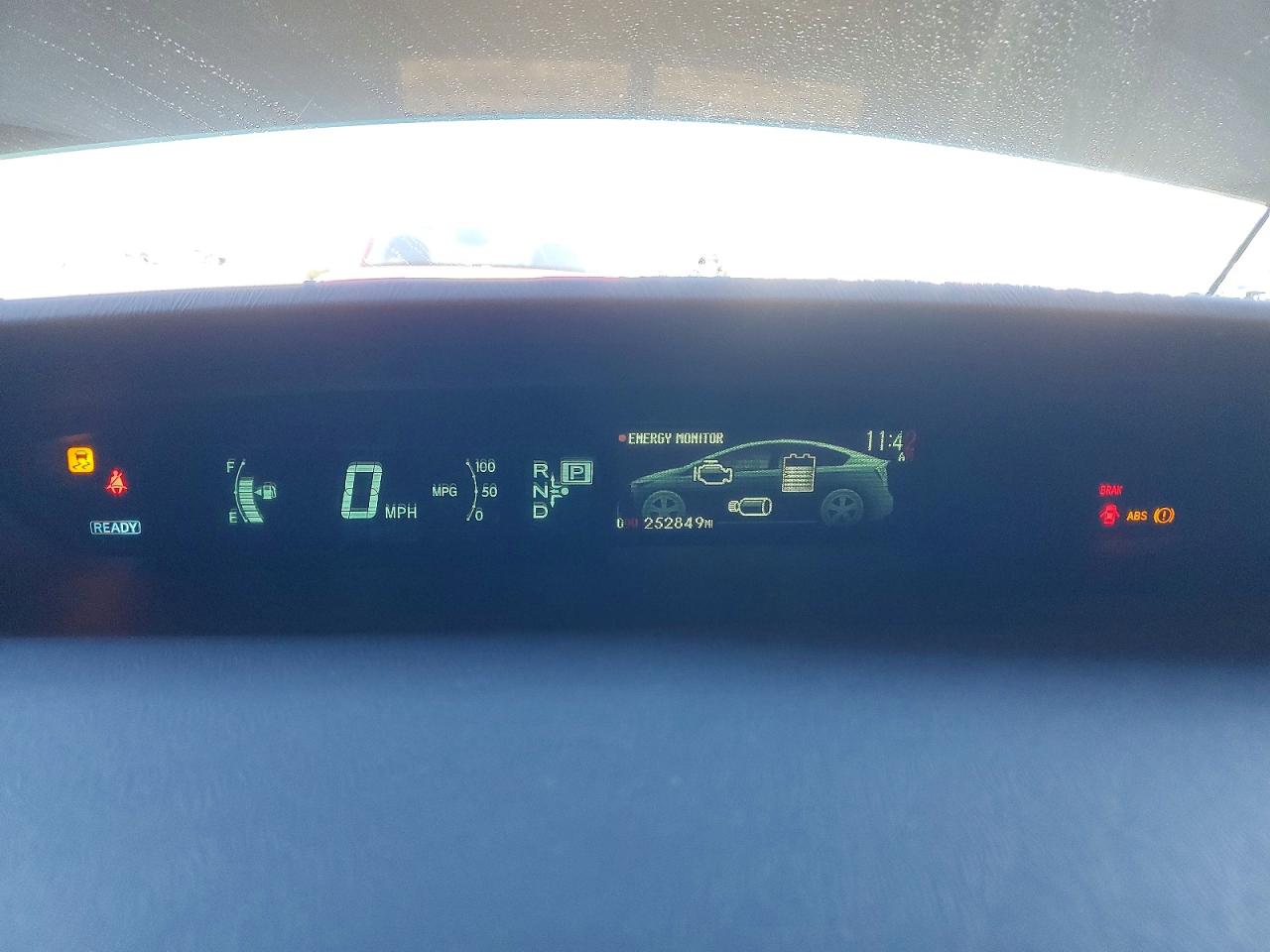 TOYOTA PRIUS 2013 — 10