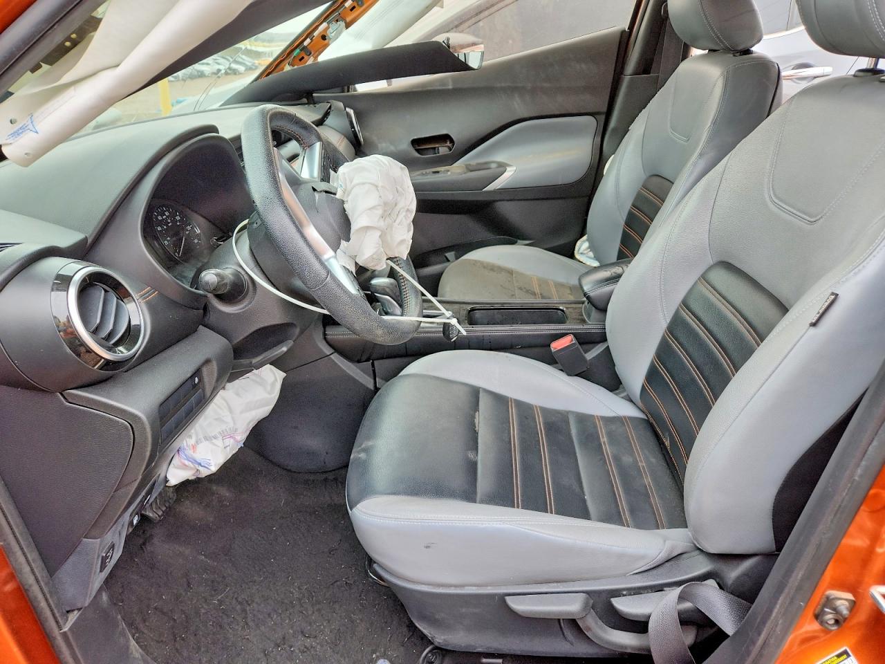 NISSAN KICKS 2022 — 8