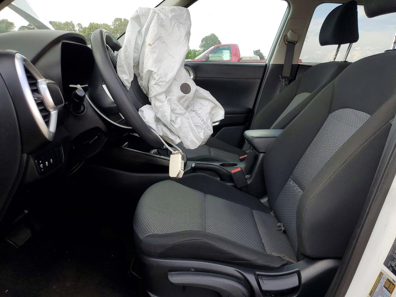 KIA SOUL 2023 — 8