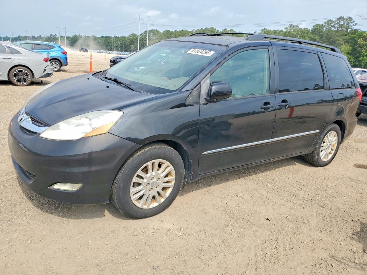 TOYOTA SIENNA 2008 — 2
