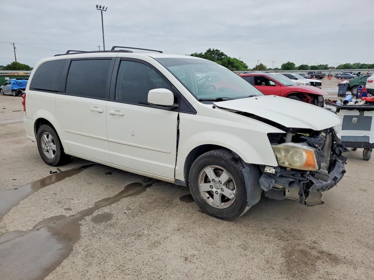DODGE GRAND CARAVAN 2013 — 5