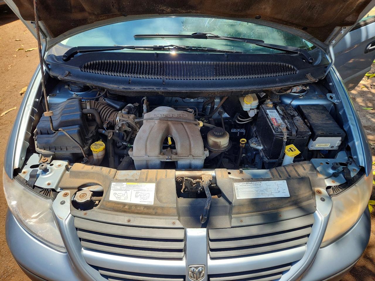 DODGE CARAVAN 2006 — 13