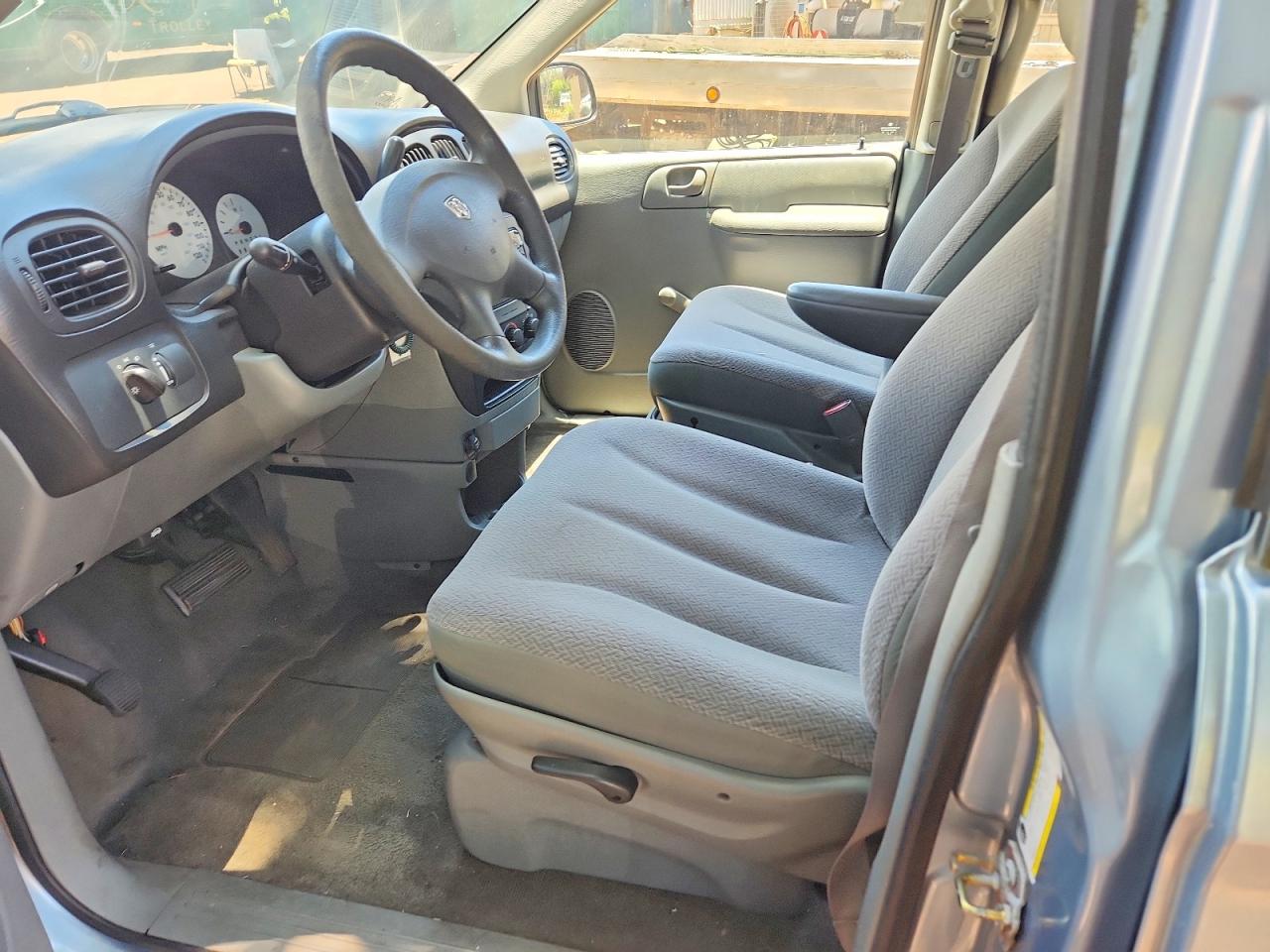 DODGE CARAVAN 2006 — 8