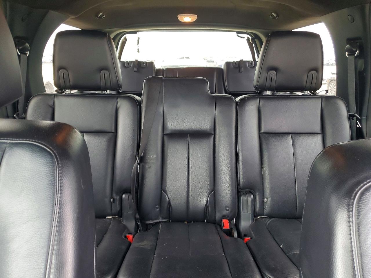 FORD EXPEDITION 2016 — 11
