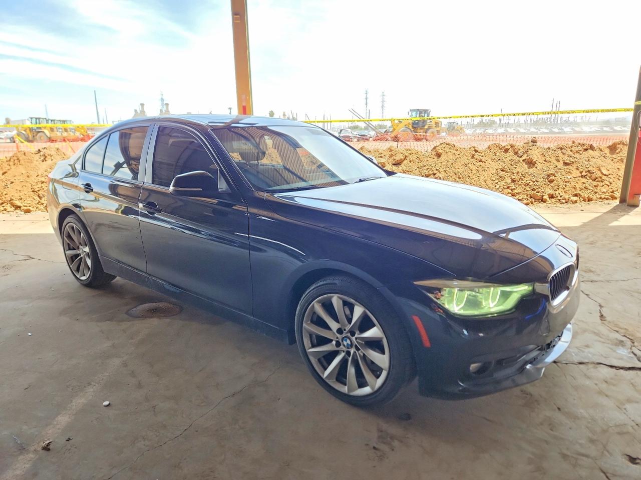 BMW 320 2018 — 5