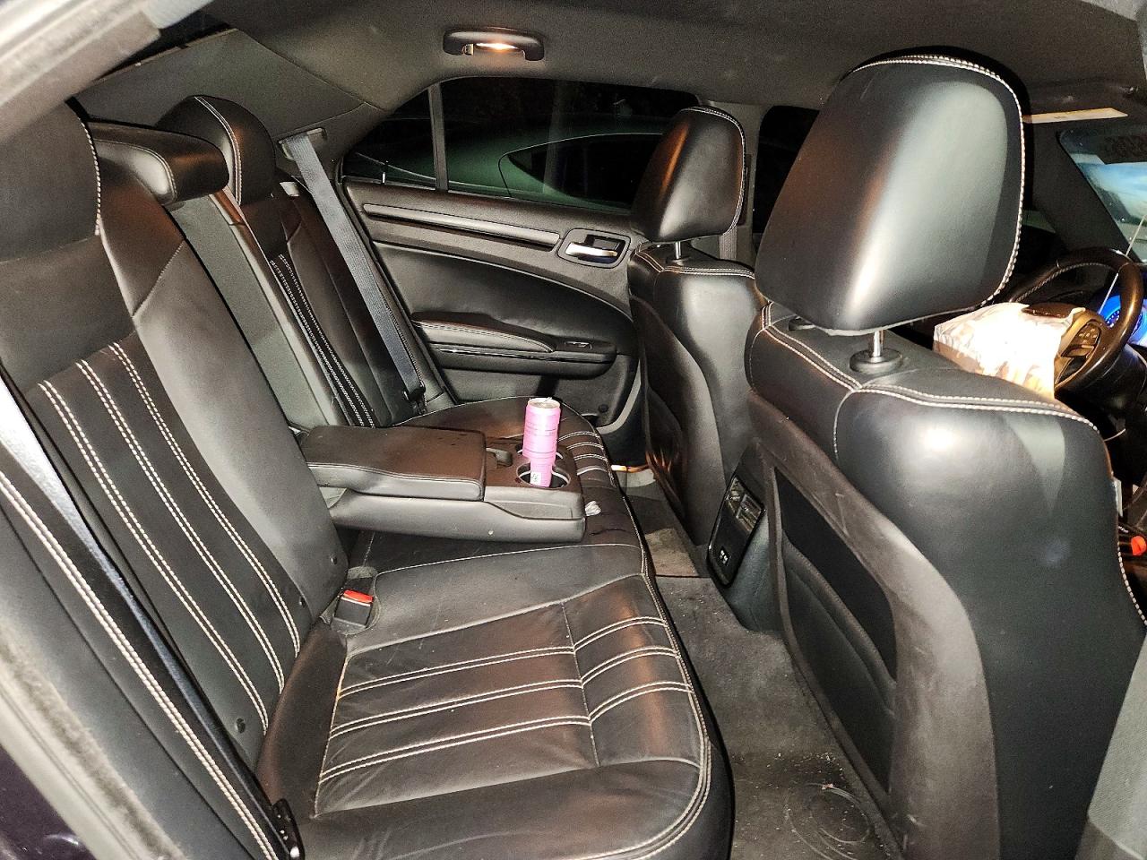 CHRYSLER 300 2015 — 12