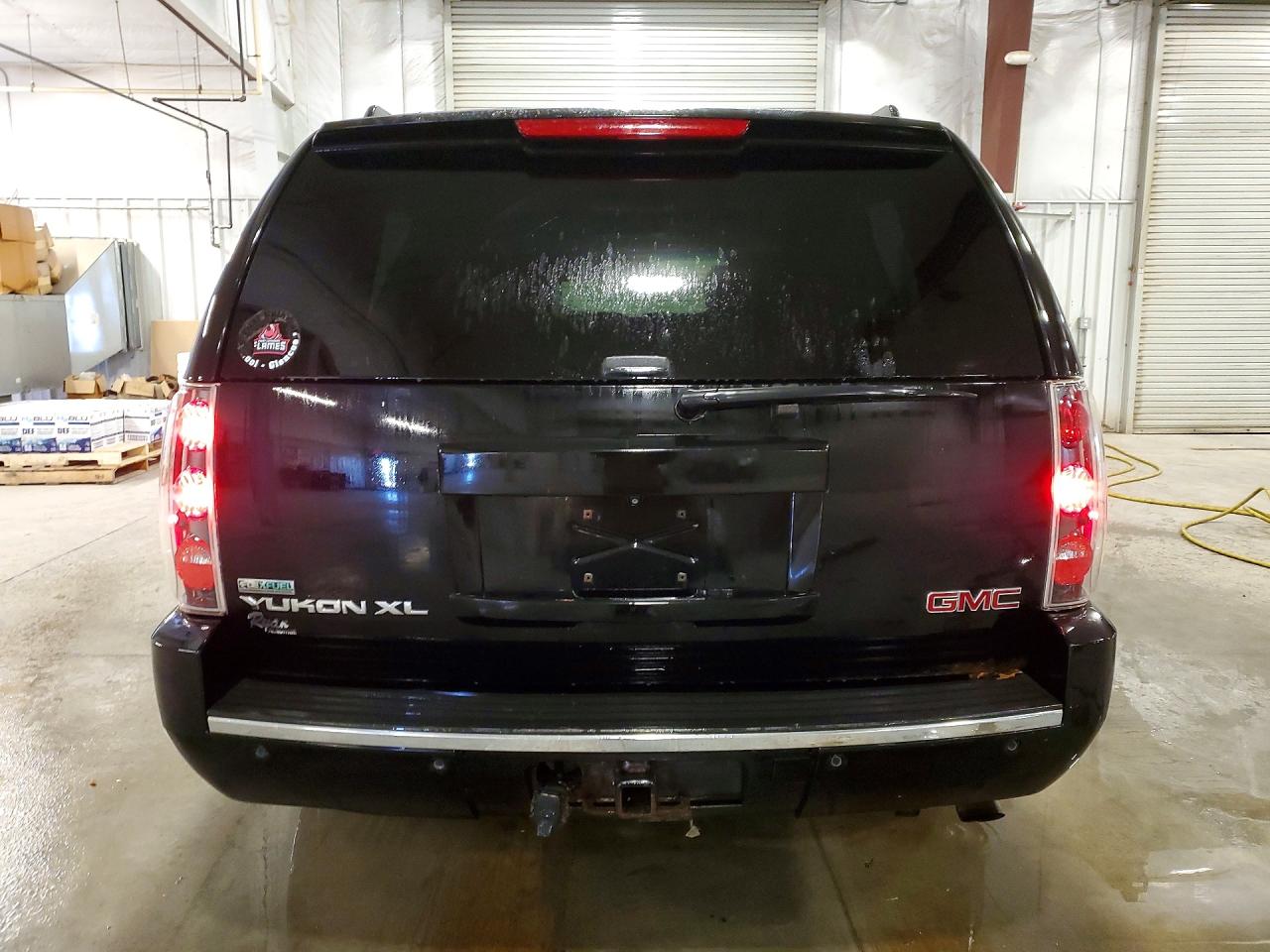 GMC YUKON XL 2010 — 7