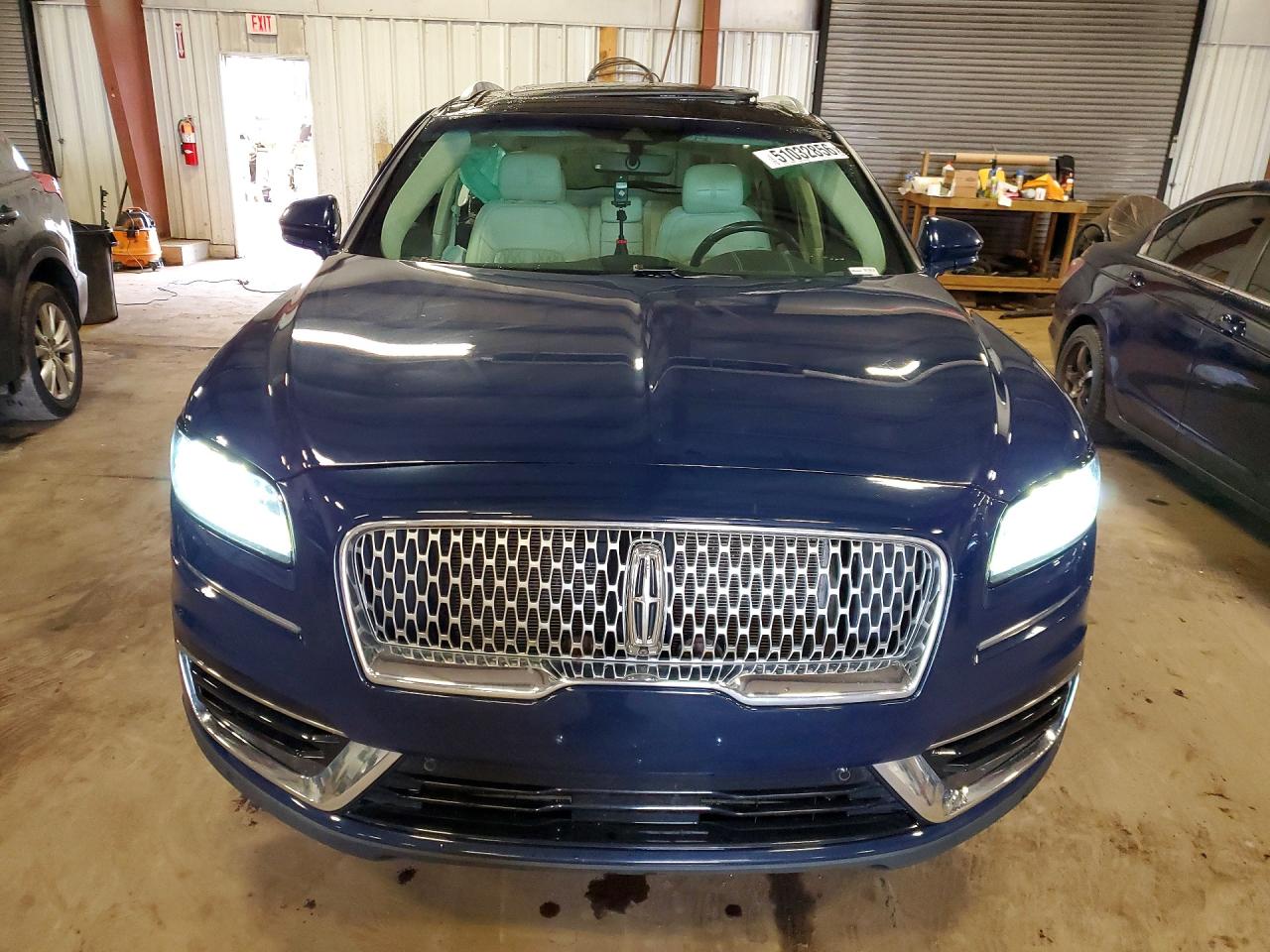 LINCOLN NAUTILUS 2019 — 6