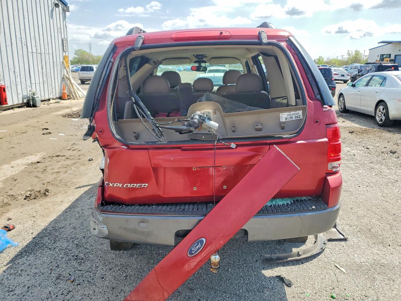 FORD EXPLORER 2003 — 7