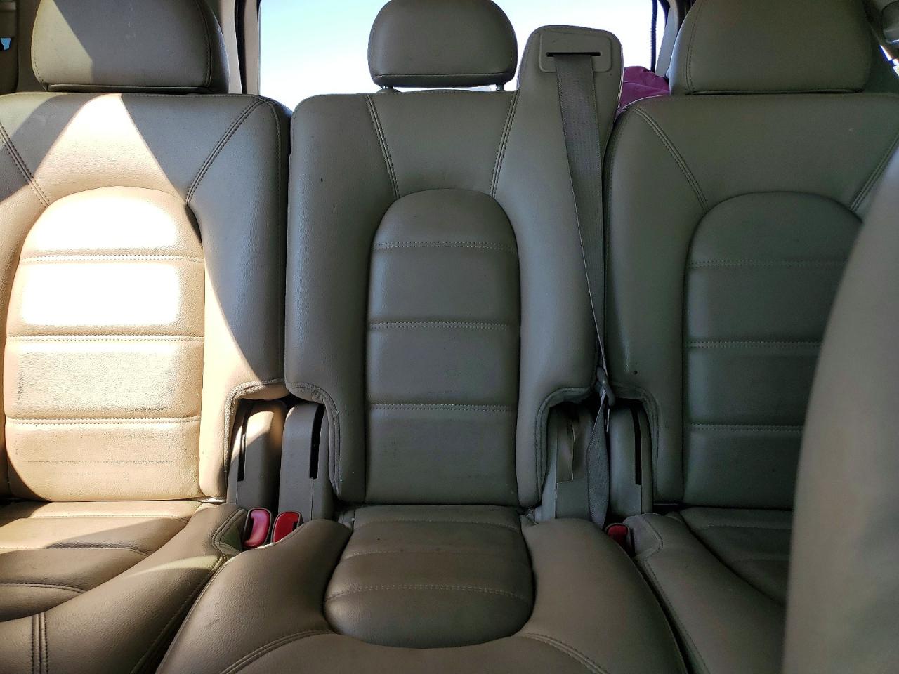 FORD EXPLORER 2003 — 11