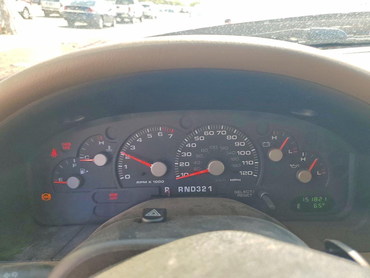 FORD EXPLORER 2003 — 10