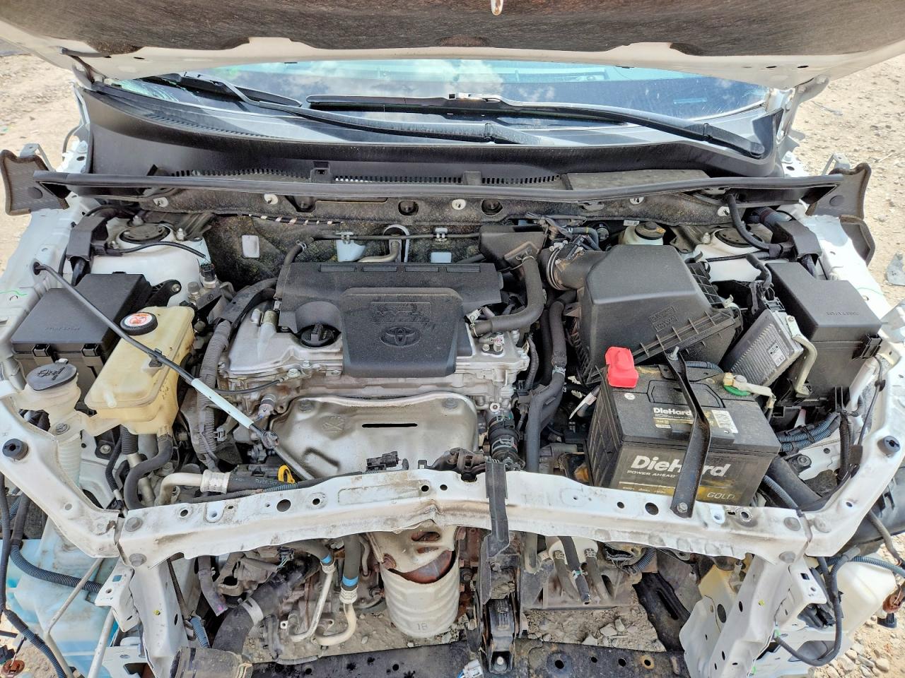TOYOTA RAV4 2017 — 12