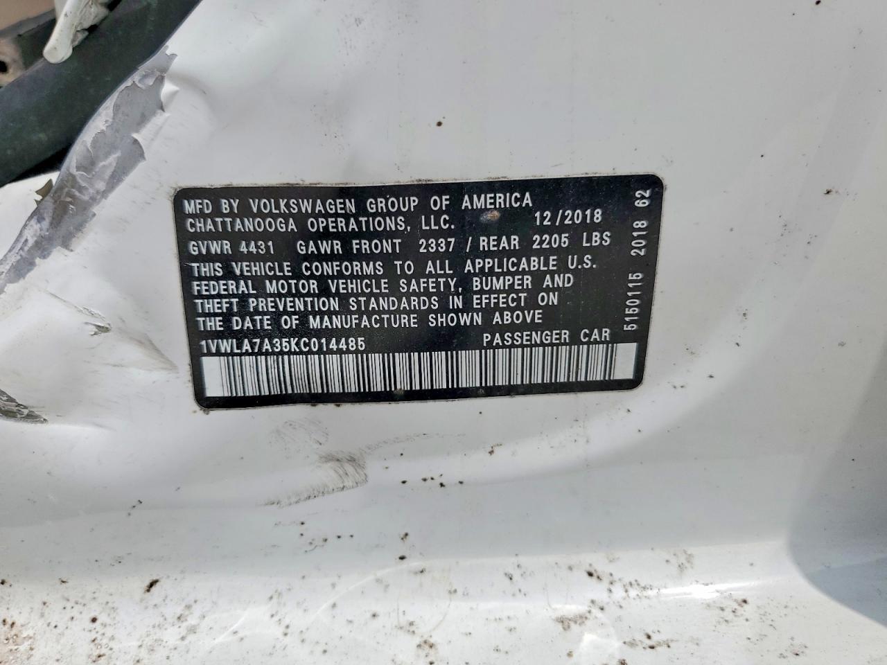 VOLKSWAGEN PASSAT 2019 — 14