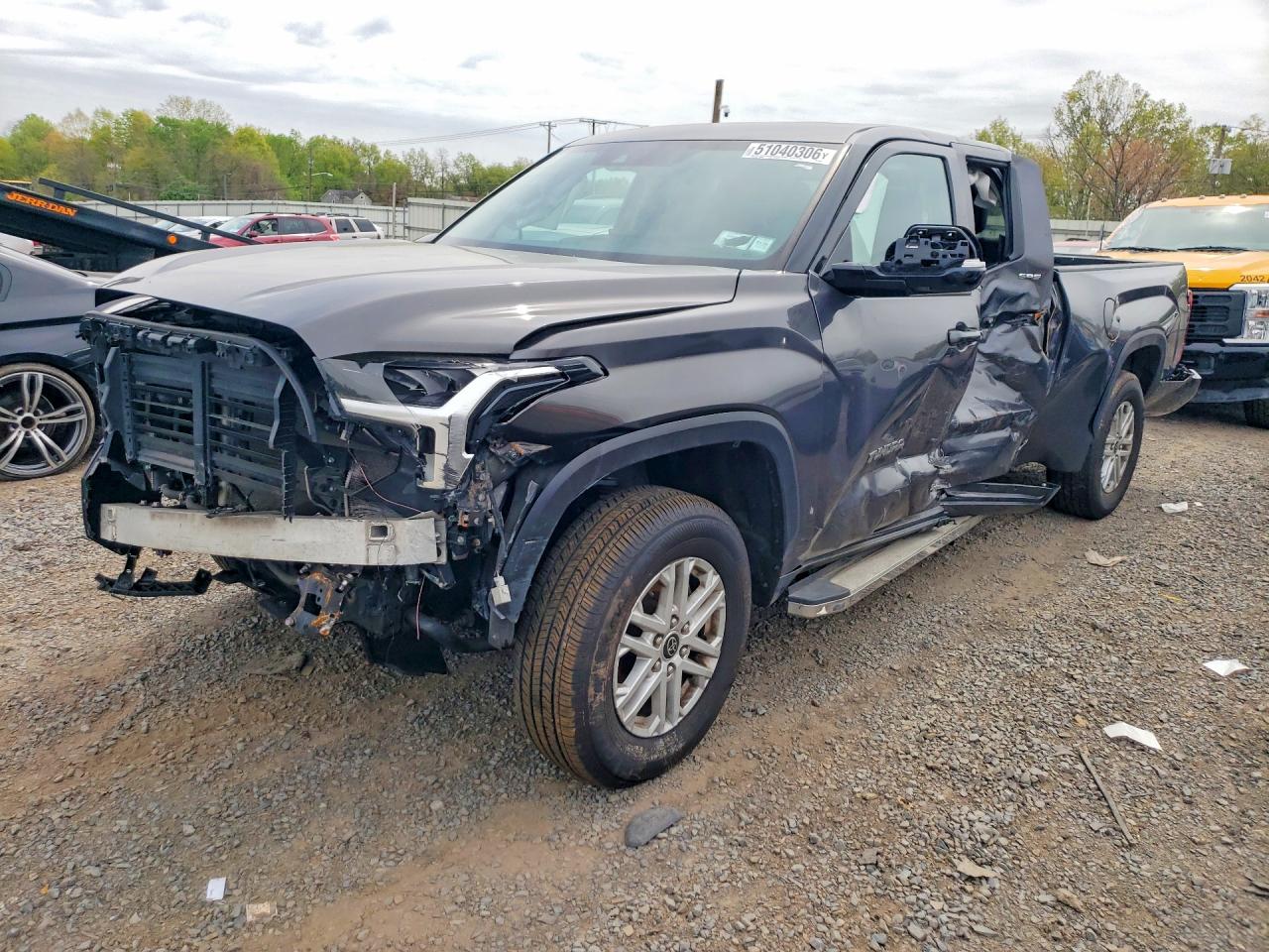 TOYOTA TUNDRA 2023 — 2