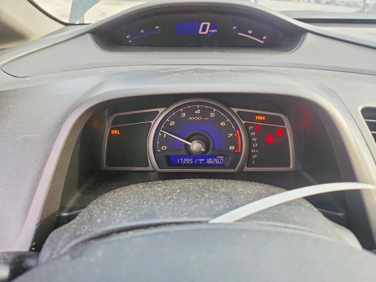 HONDA CIVIC 2011 — 10