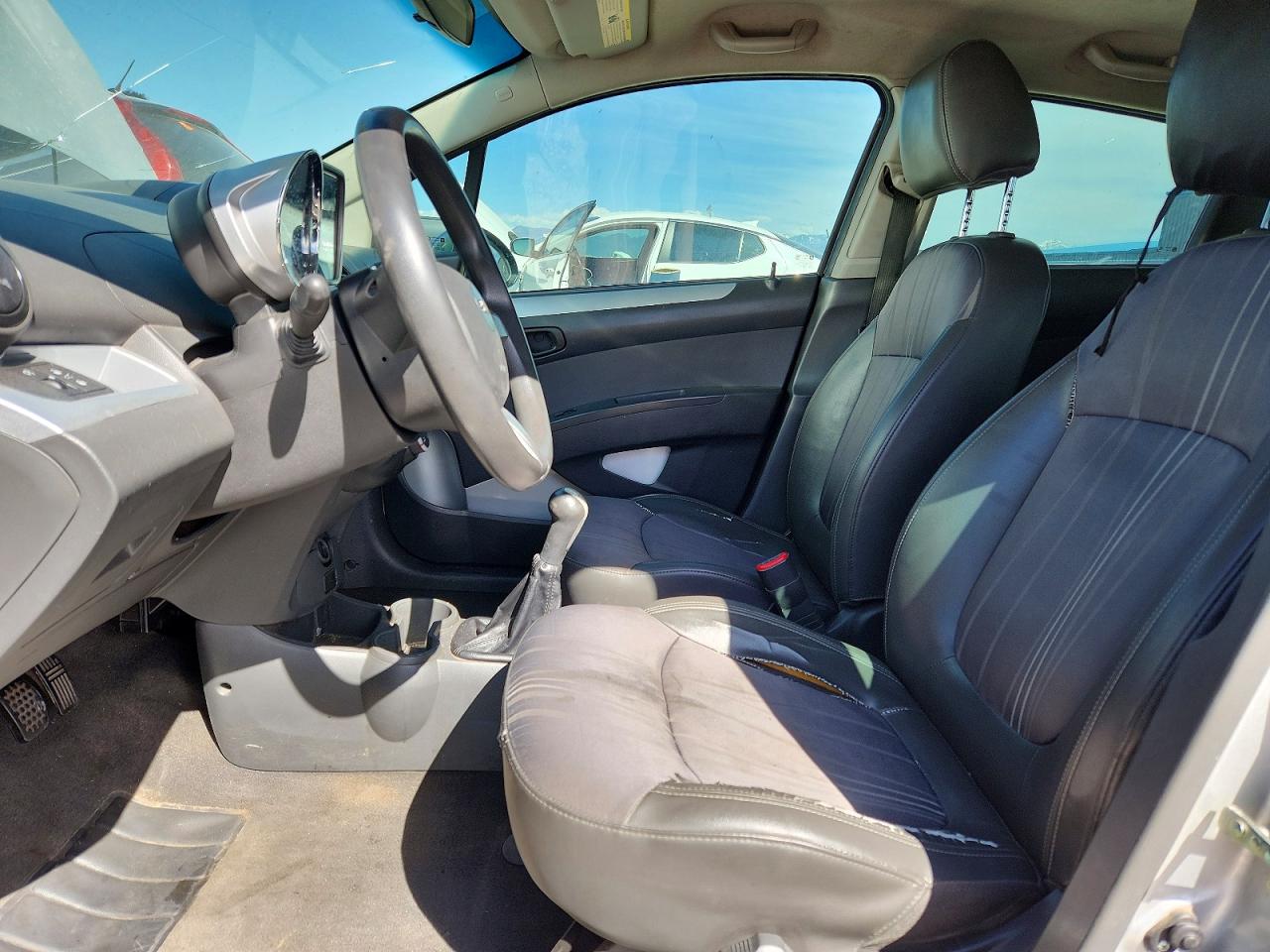 CHEV SPARK 2013 — 8