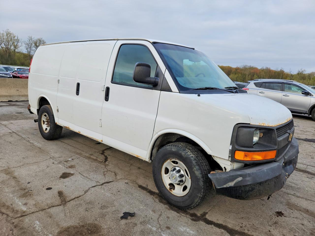 CHEVROLET EXPRESS G2500 2013 — 5
