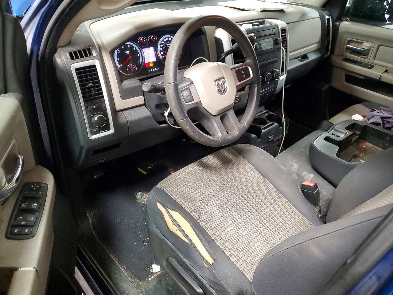 DODGE RAM 1500 2011 — 9